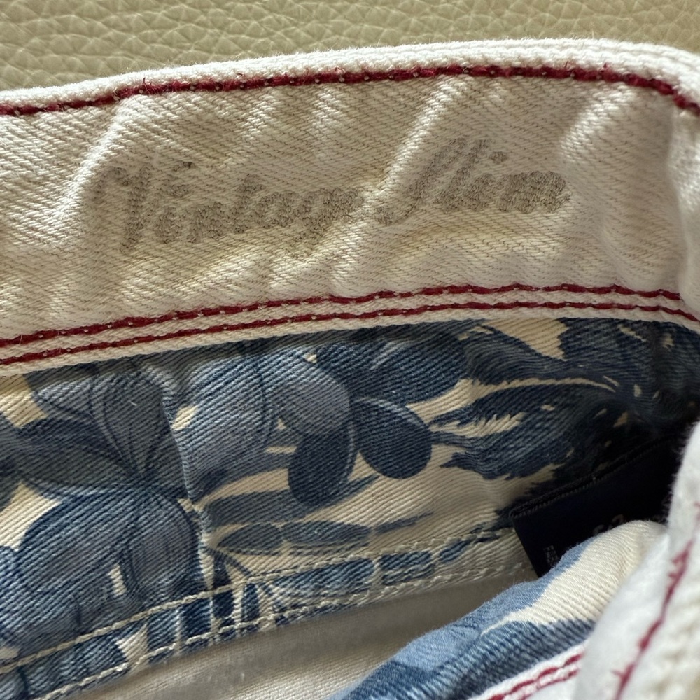 Tommy Bahama Men's Cream Straight Jeans - Picture 4 of 8